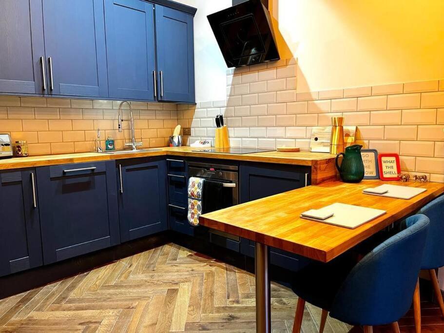 Stunning 1 Bed Apt In West End Глазгоу Екстериор снимка